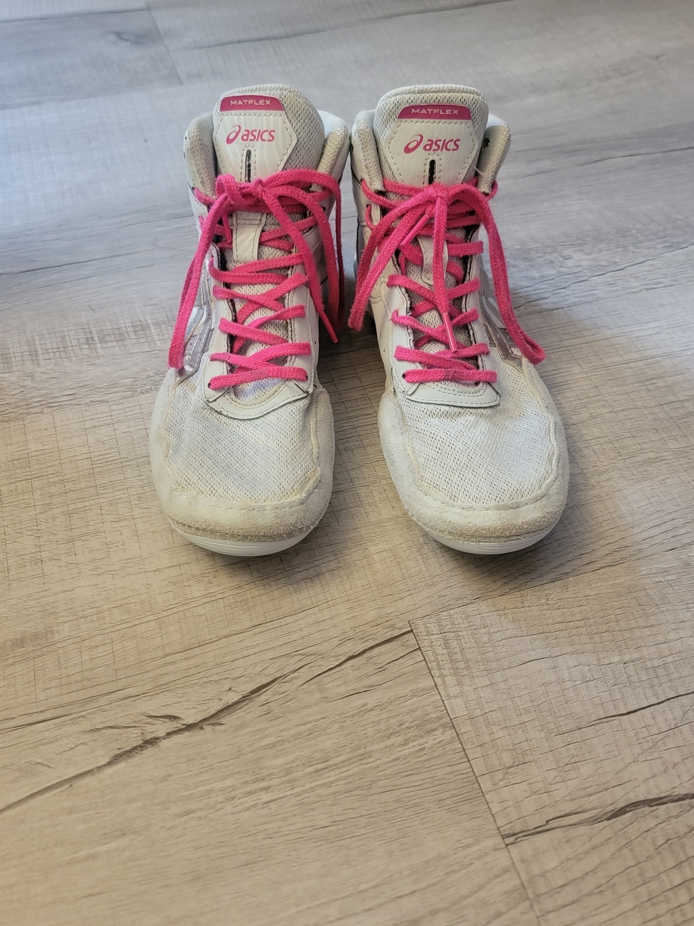 ASICS Women's White Athletic Shoes with Pink Laces